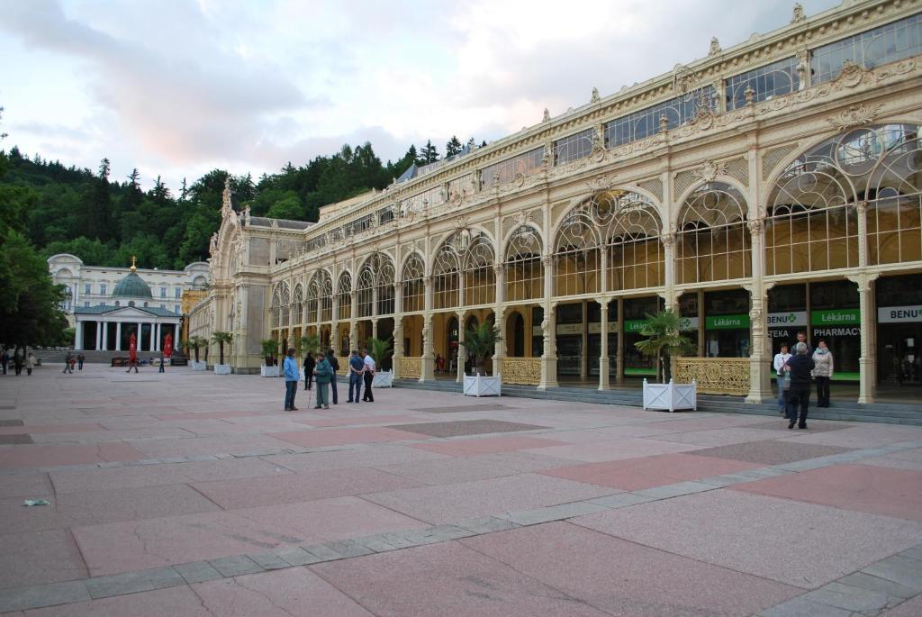 Hostel Foster Mariánské Lázně Exterior foto
